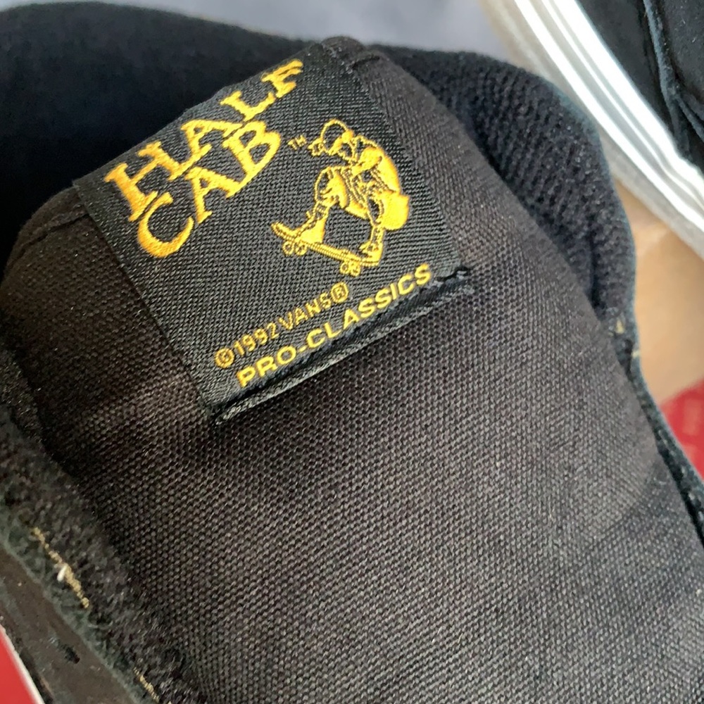 VANS HALF CAB PRO SURPLUS BLACK/MILITARY WMNS - Picture 9 of 16